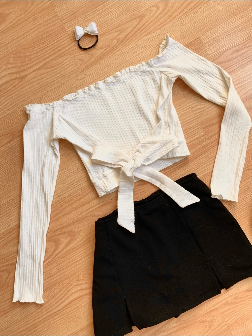 Cropped Off-Shoulder Tie-Front White Top - Picture 6 of 6